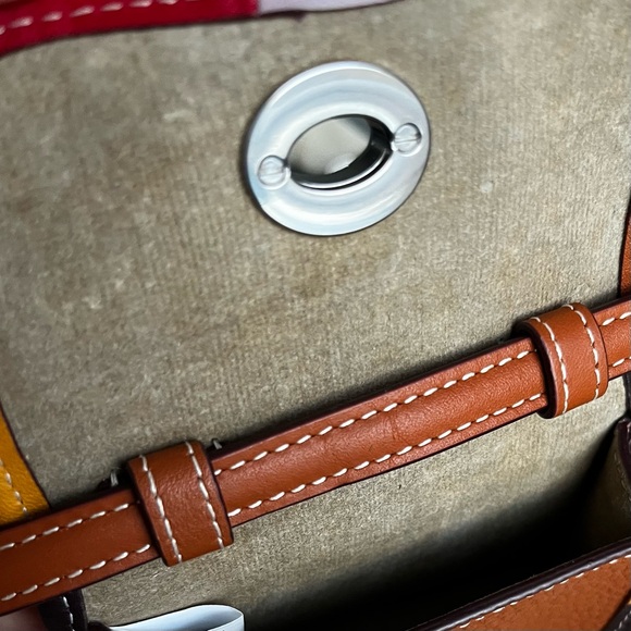 Coach Coachtopia Wavy Wallet With Crossbody Strap and Upcrafted Scrap Binding - Picture 8 of 10